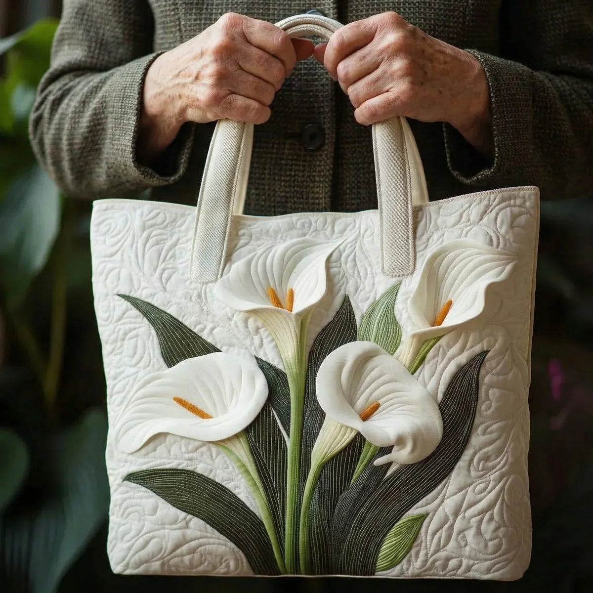 手作りバッグ キルティング　ホワイト カラーの花