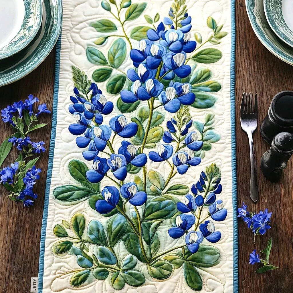 Kviltad Bordslöpare – Lupine Serenade