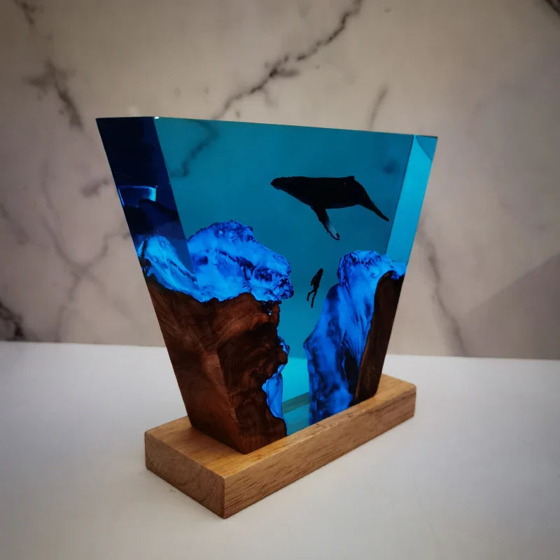 Resinlampa — Djuphavsgrav och Val