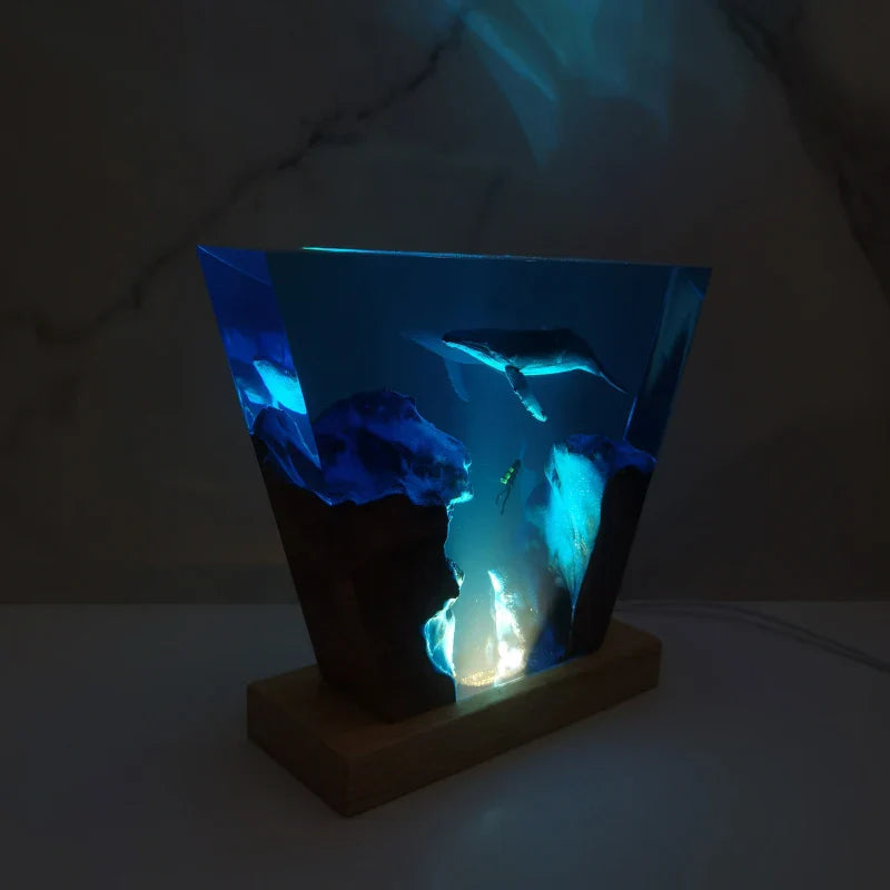 Resinlampa — Djuphavsgrav och Val