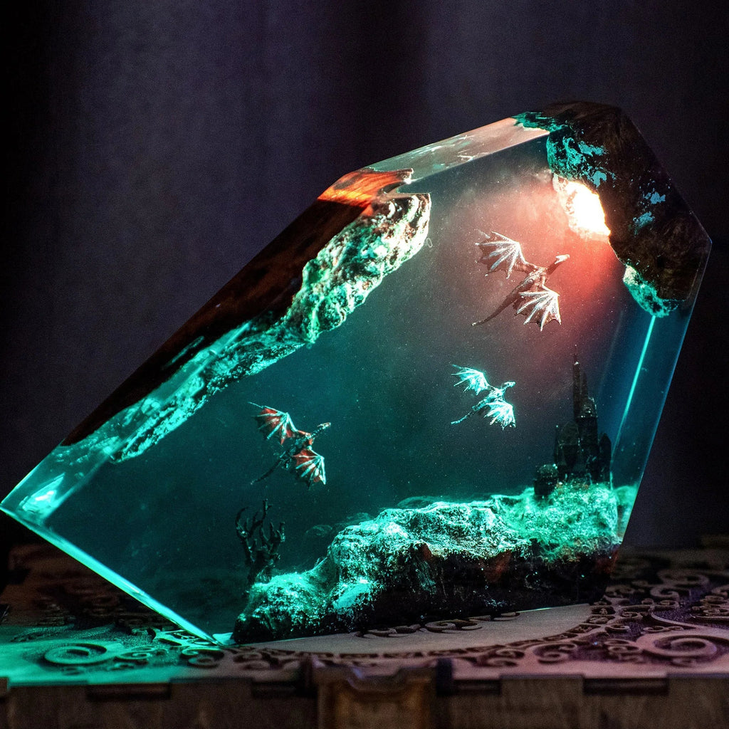 Resinlampa — Elddrake