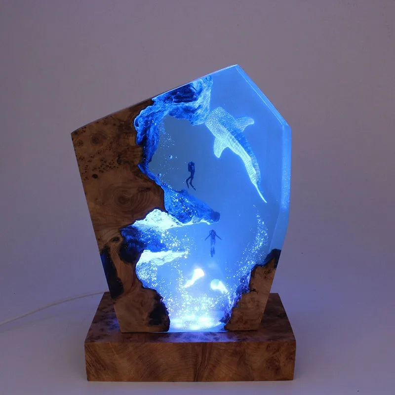 Stor Resinlampa — Valhaj