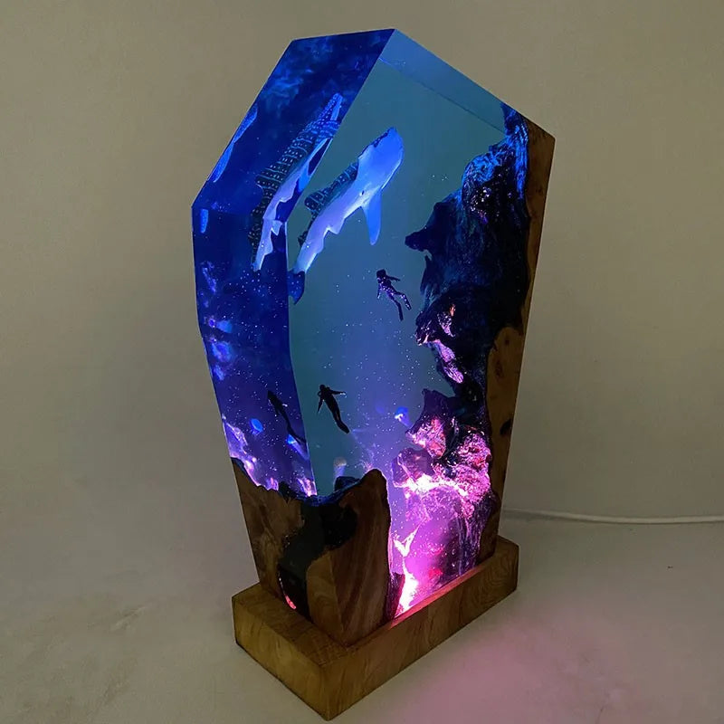 Stor Resinlampa — Valhaj