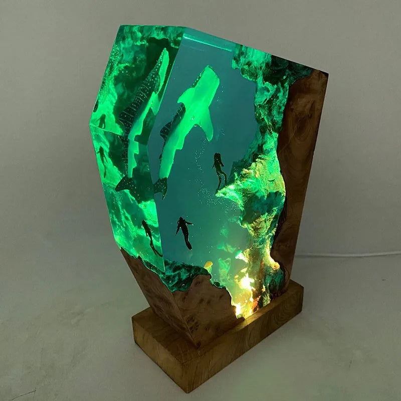 Stor Resinlampa — Valhaj