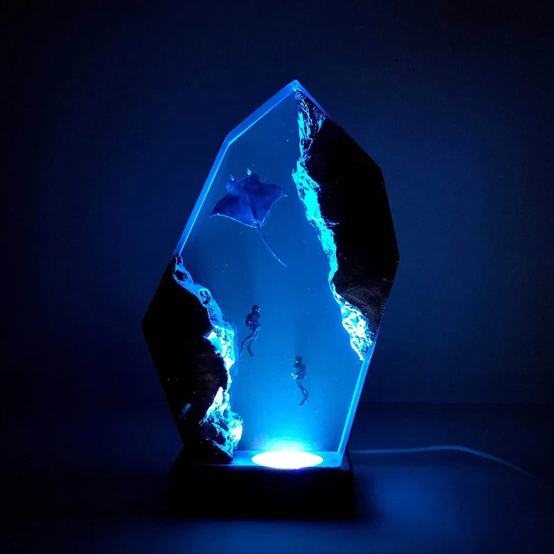 Resinlampa — Simma med Mantan