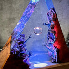 Triangulär Resinlampa — Gyllene Ring